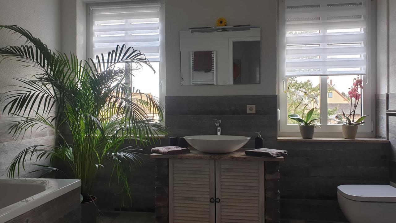 Seensucht & Urlaubstraeume, Ferienwohnung "Seerose" Grossraeschen Exterior foto